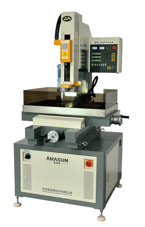 電(diàn)火花穿孔機